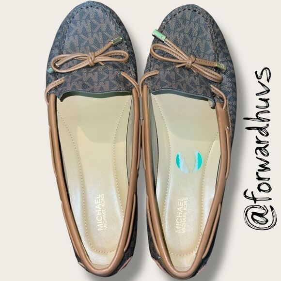 MICHAEL Michael Kors Sutton Logo Moccasins – Size 8 - Picture 6 of 8